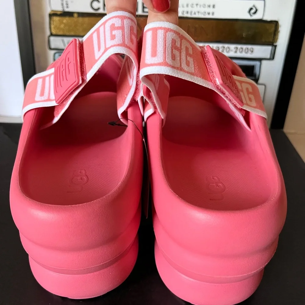 UGG Women's Pink Sandals